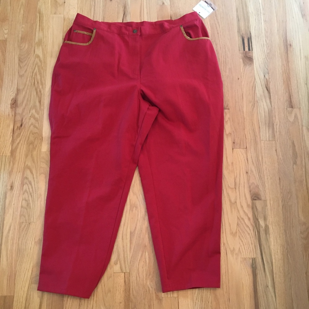 NWT breckenridge red jeans size 24W